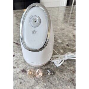 Vanity Planet Facial Steamer. Cleans, Hydrates And Softens Skin. Model VNT06112